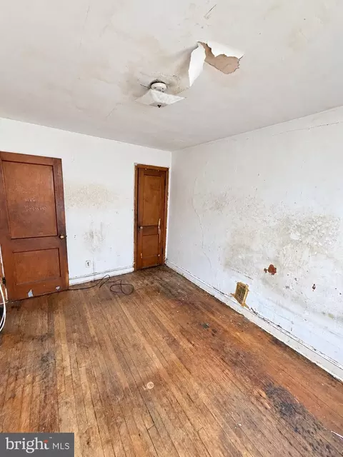 Other - 926 15th St SE, Washington, DC 20003 photo 1 of 3