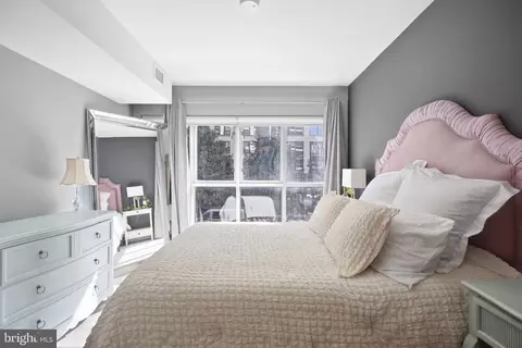 Bedroom - 1025 1st St SE #314, Washington, DC 20003 photo 3 of 4