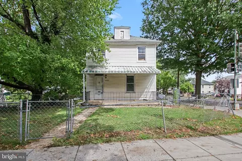 4898 Sheriff Rd NE, Washington, DC 20019