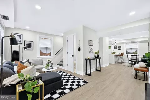 4623 Hillside Rd SE, Washington, DC 20019