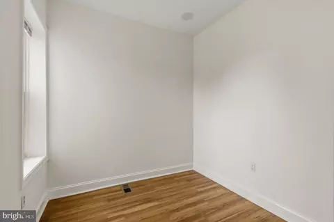 Bedroom - 113 15th St SE, Washington, DC 20003 photo 3 of 5