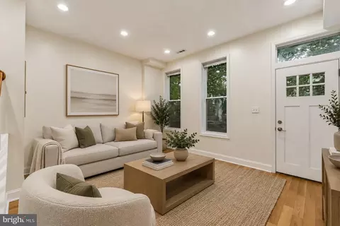 Living - 113 15th St SE, Washington, DC 20003 photo 2 of 2