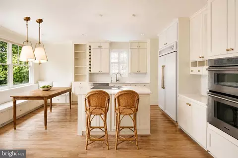 Kitchen - 5000 Macarthur Ct NW, Washington, DC 20016 photo 1 of 6
