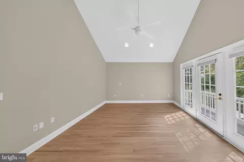 Living - 5000 Macarthur Ct NW, Washington, DC 20016 photo 4 of 5