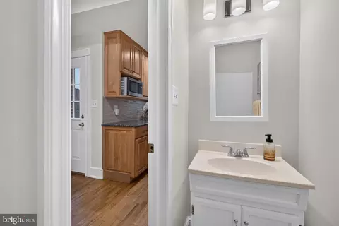 Entry Way - 524 4th St SE, Washington, DC 20003 photo 1 of 2