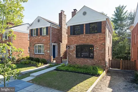5030 Sherier Pl NW, Washington, DC 20016