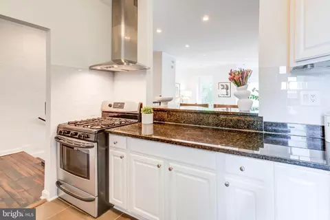 Kitchen - 822 7th St NE #2, Washington, DC 20002 photo 2 of 4