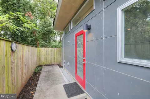 Exterior - 4815 Bass Pl SE, Washington, DC 20019 photo 4 of 5