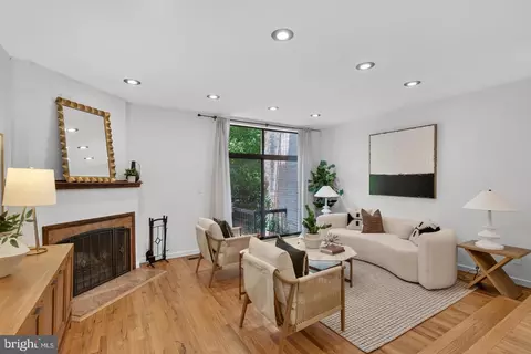 3503 17th St NW #3, Washington, DC 20010