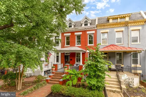 1356 Meridian Pl NW, Washington, DC 20010