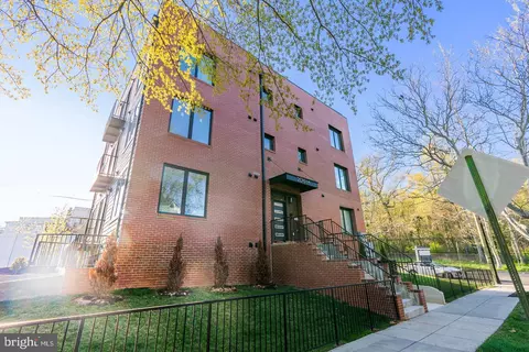 Exterior - 2019 M St NE #PH9, Washington, DC 20002 photo 10 of 10