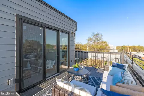 Exterior - 2019 M St NE #PH9, Washington, DC 20002 photo 3 of 10