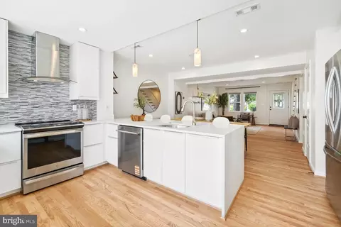 Other - 817 20th St NE, Washington, DC 20002 photo 3 of 7