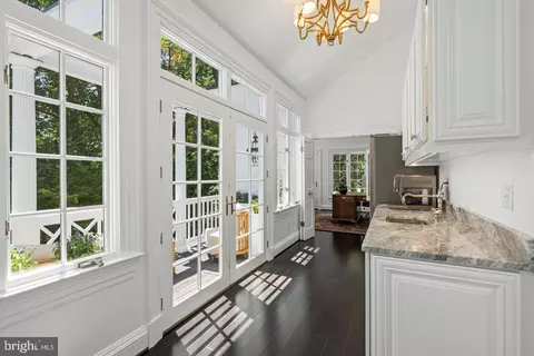 Entry Way - 2501 49th St NW, Washington, DC 20007 photo 4 of 4