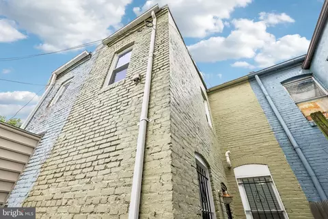 Exterior - 813 12th St NE, Washington, DC 20002 photo 6 of 11