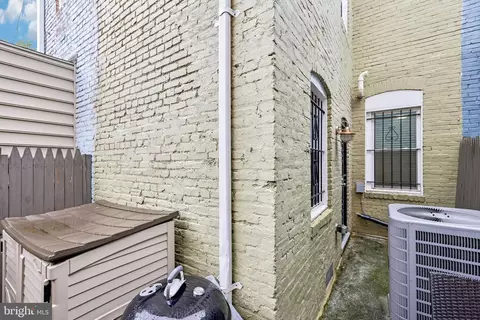 Exterior - 813 12th St NE, Washington, DC 20002 photo 3 of 11