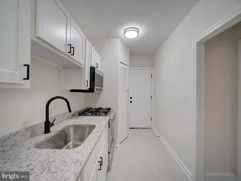 Entry Way - 1946 I St NE, Washington, DC 20002 photo 8 of 8