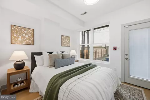 Bedroom - 1632 K St NE #2, Washington, DC 20002 photo 1 of 7