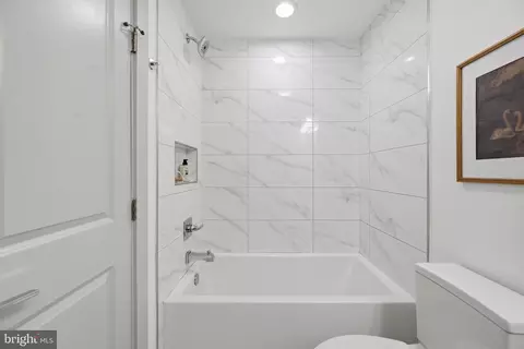Bath - 1632 K St NE #2, Washington, DC 20002 photo 3 of 3
