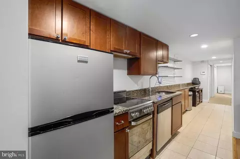 Kitchen - 914 C St NE, Washington, DC 20002 photo 2 of 2