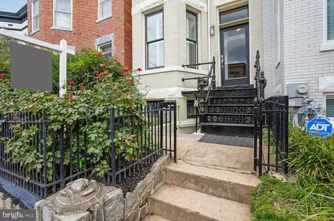 Other - 914 C St NE, Washington, DC 20002 photo 1 of 12