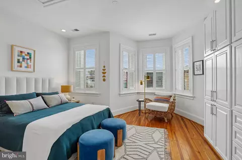 Bedroom - 914 C St NE, Washington, DC 20002 photo 1 of 5