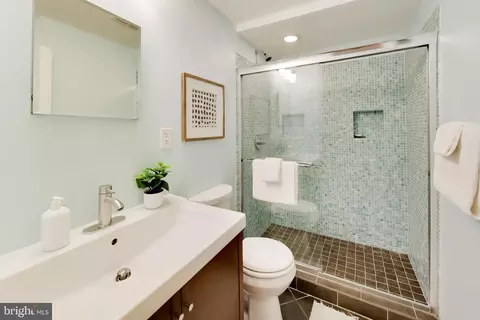 Bath - 1404 Constitution Ave NE, Washington, DC 20002 photo 2 of 2