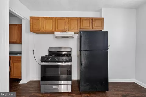 Kitchen - 4636 Hillside Rd SE, Washington, DC 20019 photo 3 of 3