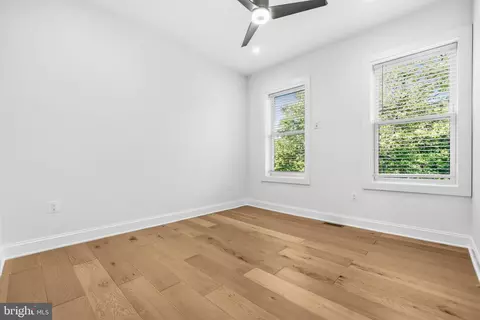 Other - 907 L St NE, Washington, DC 20002 photo 1 of 10