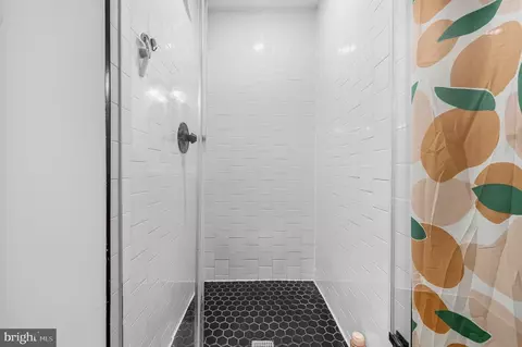 Other - 907 L St NE, Washington, DC 20002 photo 9 of 10