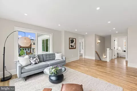 Living - 1818 Independence Aly SE, Washington, DC 20003 photo 4 of 6