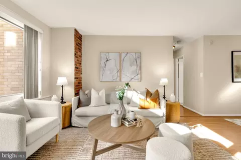 1330 New Hampshire Ave NW #415, Washington, DC 20036