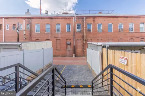 Exterior - 1332 G St SE #3, Washington, DC 20003 photo 5 of 8