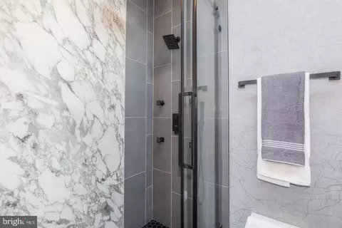 Bath - 1332 G St SE #3, Washington, DC 20003 photo 4 of 8