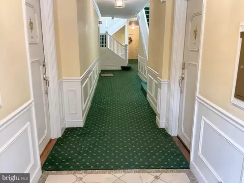 Entry Way - 3520 W Pl Nw NW #202, Washington, DC 20007 photo 2 of 3
