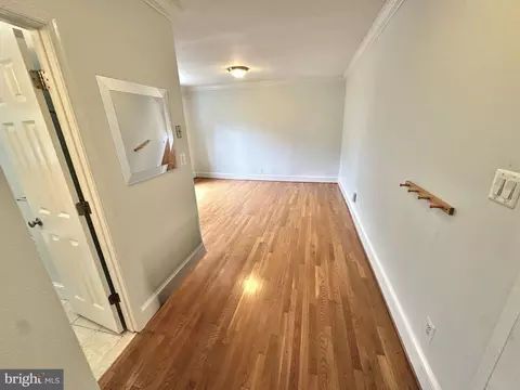 Entry Way - 3520 W Pl Nw NW #202, Washington, DC 20007 photo 1 of 3