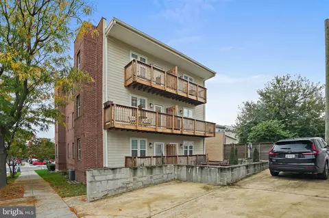 Exterior - 1716 NE 3rd St NE #B, Washington, DC 20002 photo 4 of 4