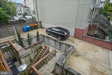 Exterior - 1716 NE 3rd St NE #B, Washington, DC 20002 photo 3 of 4