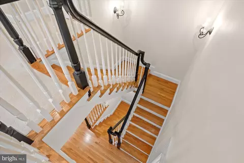 Entry Way - 2995 38th St NW, Washington, DC 20016 photo 2 of 3