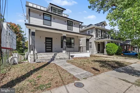 2804 Rhode Island Ave NE, Washington, DC 20018