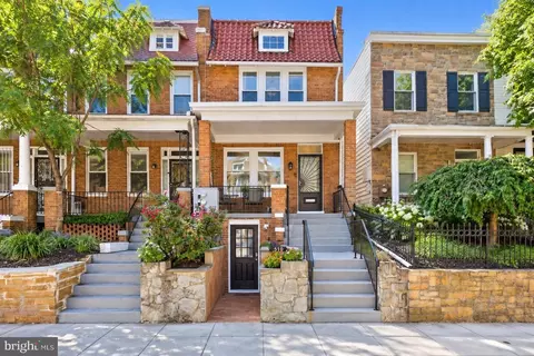 510 Irving St NW, Washington, DC 20010