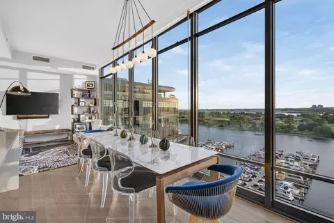 Dining - 45 Sutton Sq SW #PH01, Washington, DC 20024 photo 7 of 10