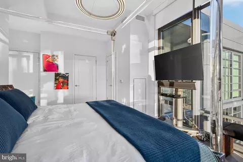 Bedroom - 45 Sutton Sq SW #PH01, Washington, DC 20024 photo 6 of 9