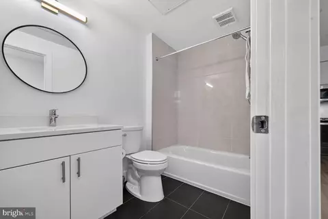 Bath - 2310 4th St NE #10, Washington, DC 20002 photo 1 of 2