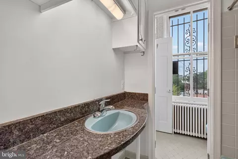 Bath - 312 D St NE, Washington, DC 20002 photo 2 of 4