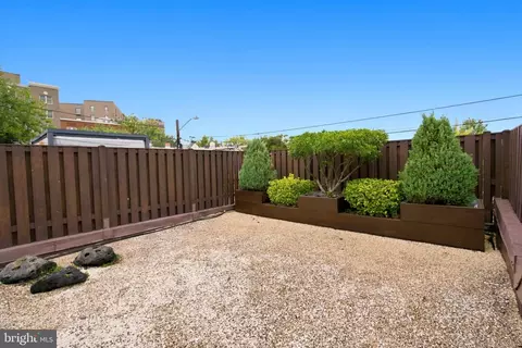 Exterior - 312 D St NE, Washington, DC 20002 photo 8 of 8