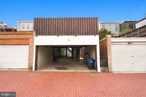 Exterior - 312 D St NE, Washington, DC 20002 photo 6 of 8