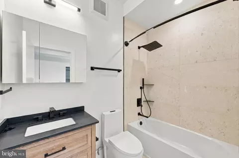 Bath - 807 A St NE #301, Washington, DC 20002 photo 2 of 2