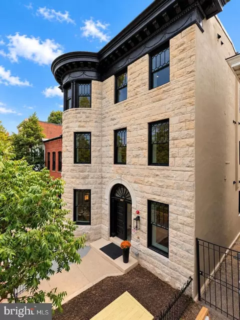Exterior - 807 A St NE #301, Washington, DC 20002 photo 2 of 5