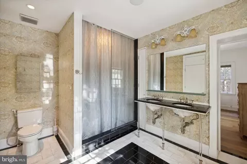 Bath - 2411 Tracy Pl NW, Washington, DC 20008 photo 2 of 2